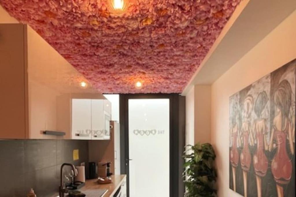 Appartement Balneo Et Sauna Prives The Red Room 모기오 외부 사진